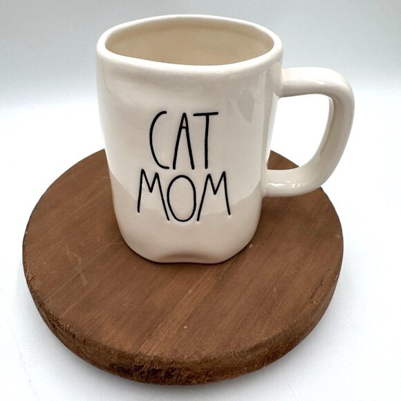Rae Dunn Cat Mom White Ceramic Coffee Mug With Modern Handwritten Text Design 12 - Picture 1 of 8